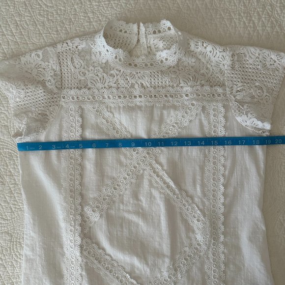 Main Strip Floral Lace Mock Neck Top Blouse Shirt Women's Small - Picture 5 of 9